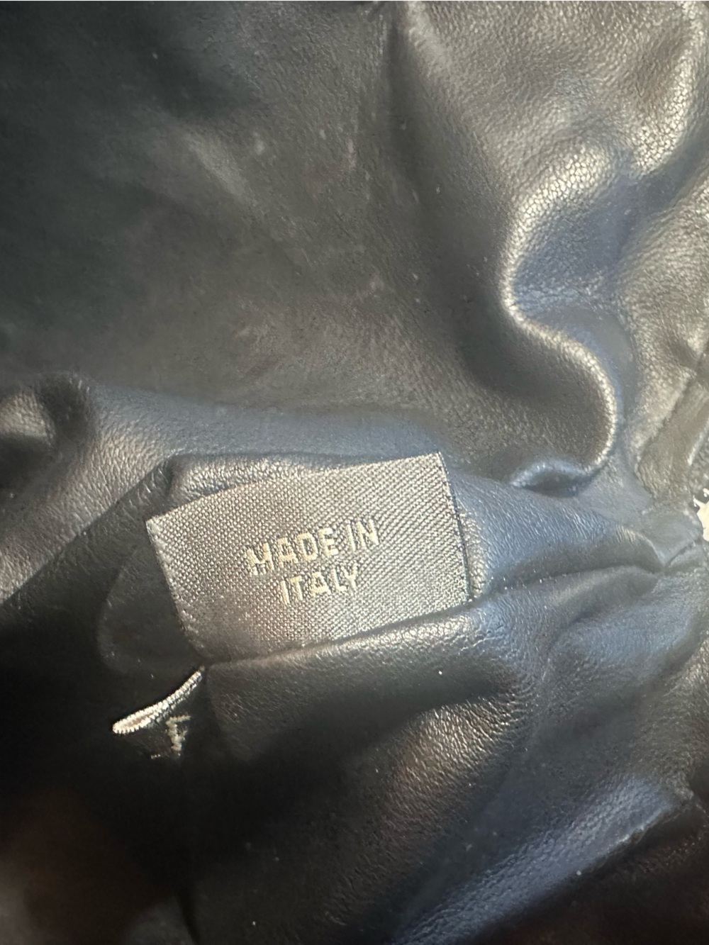 Vintage Bally Black Quilted Lambskin Dome Satchel, leather lined | Made in Italy - Picture 11 of 15
